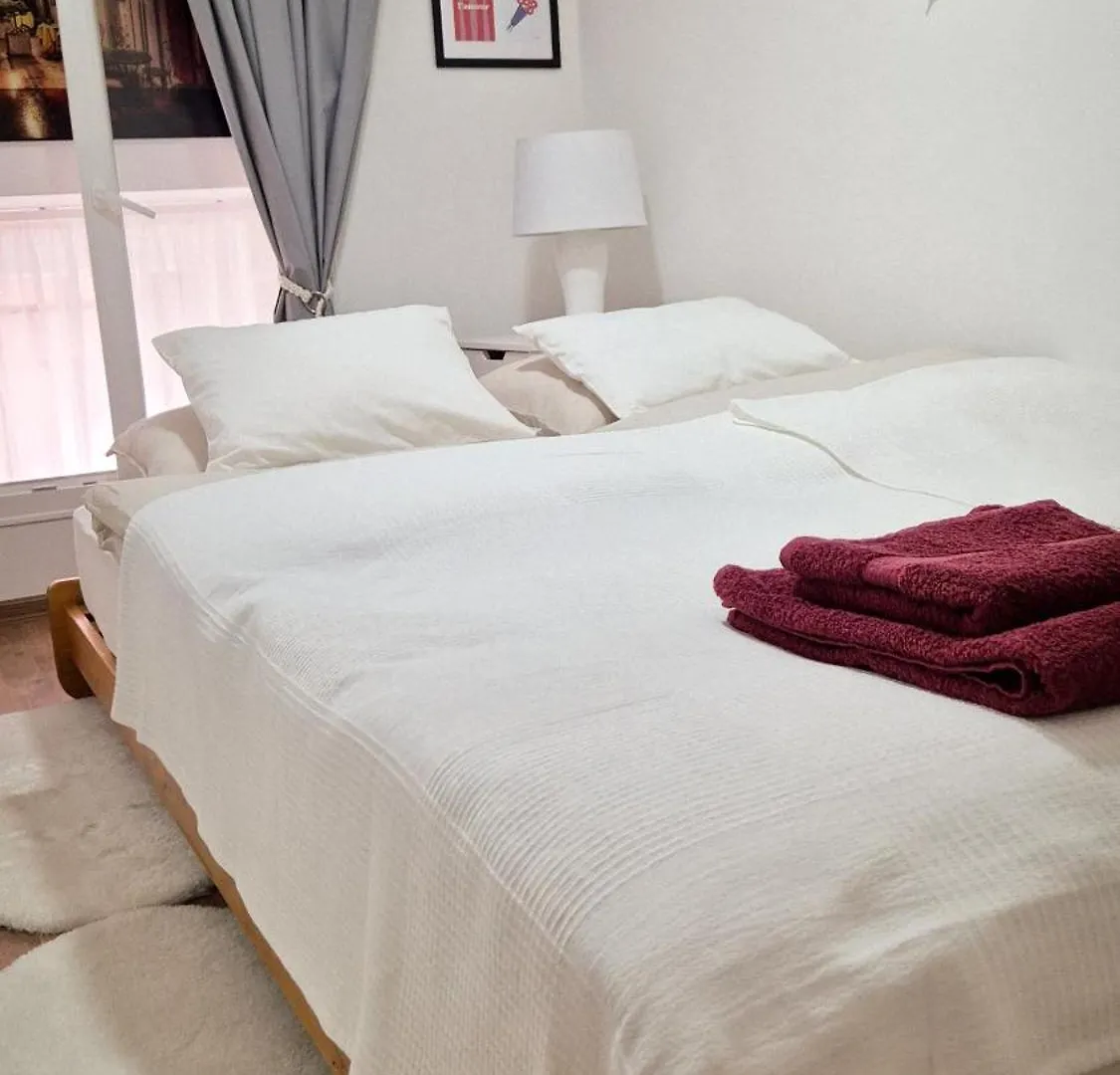 Apartment Spirit Studio With Gallery Budapest